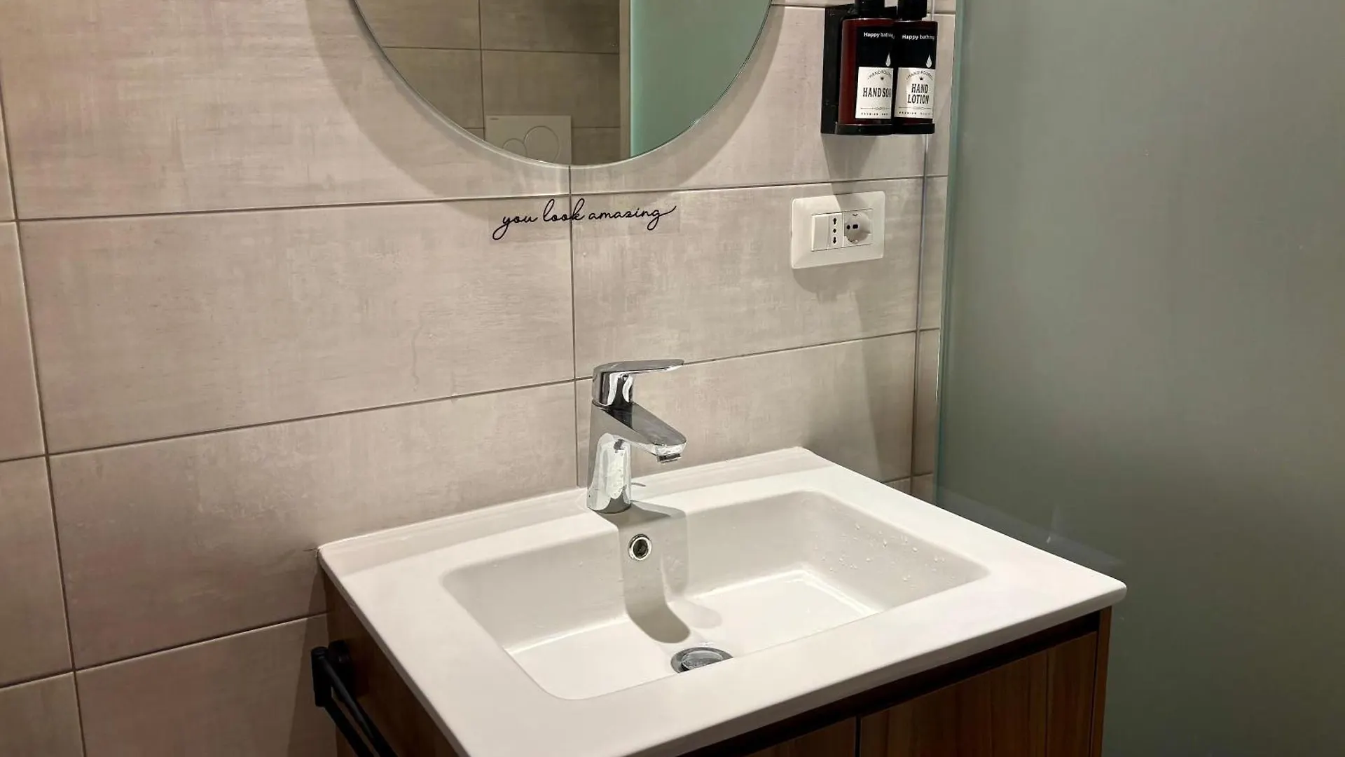 Appartamento The Cypress House - Historical Center With Ac Varenna 0*,  Italia