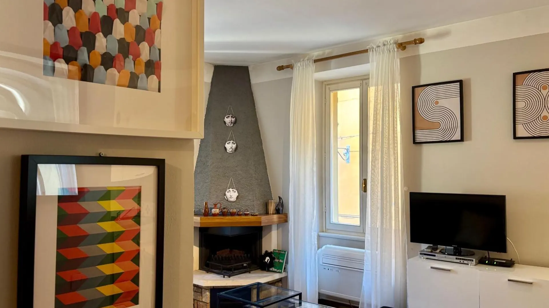 The Cypress House - Historical Center With Ac Apartment Varenna Italy
